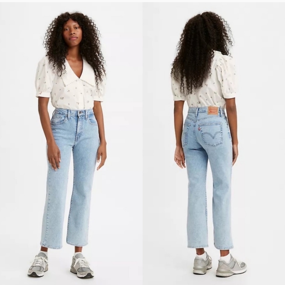 Levi's High Waisted Crop Flare Jeans
